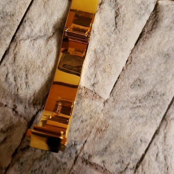 J. CREW bangle style bracelet. - Picture 7 of 8